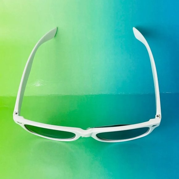 SG00698A Trend Sunglasses For Unisex Adult/Teens, 100% UVA/UVB Protection, White - Picture 4 of 7